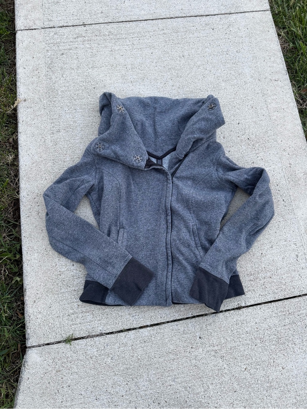 Y2K Lululemon Zip Up Jacket